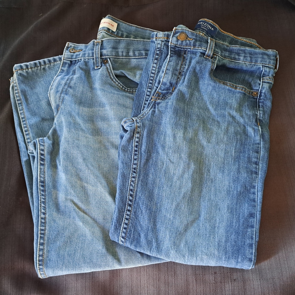 2 pairs of Boy's blue jeans size 14 Husky